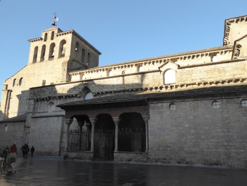 catedral-san-pedro-jaca