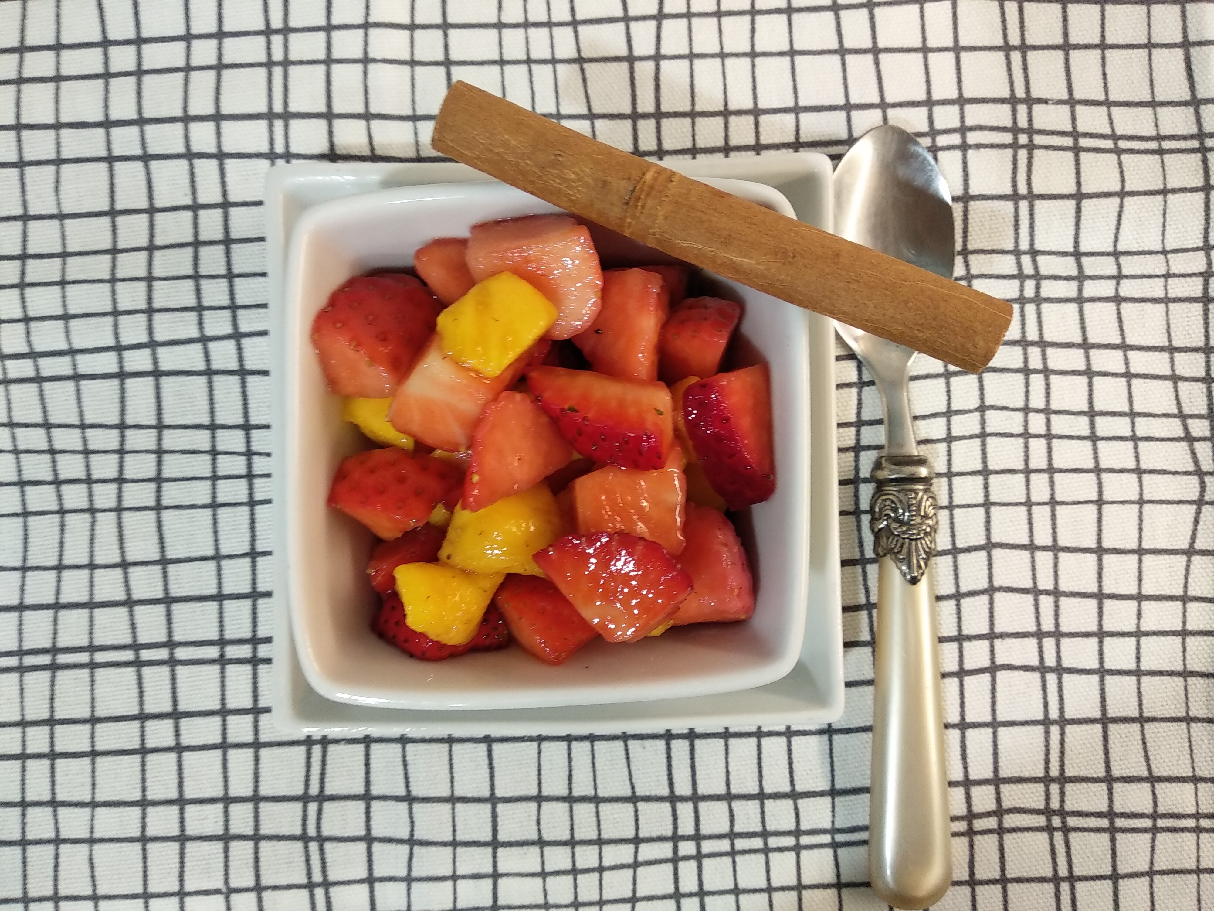fresas y mango-1